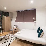 Appartement Charmant Proche De L\'Arc Triomphe -2P